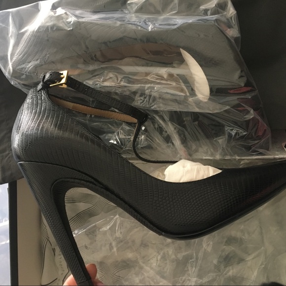 NEW Proenza Schouler Lizard T-Strap Pumps 37 - Picture 4 of 8